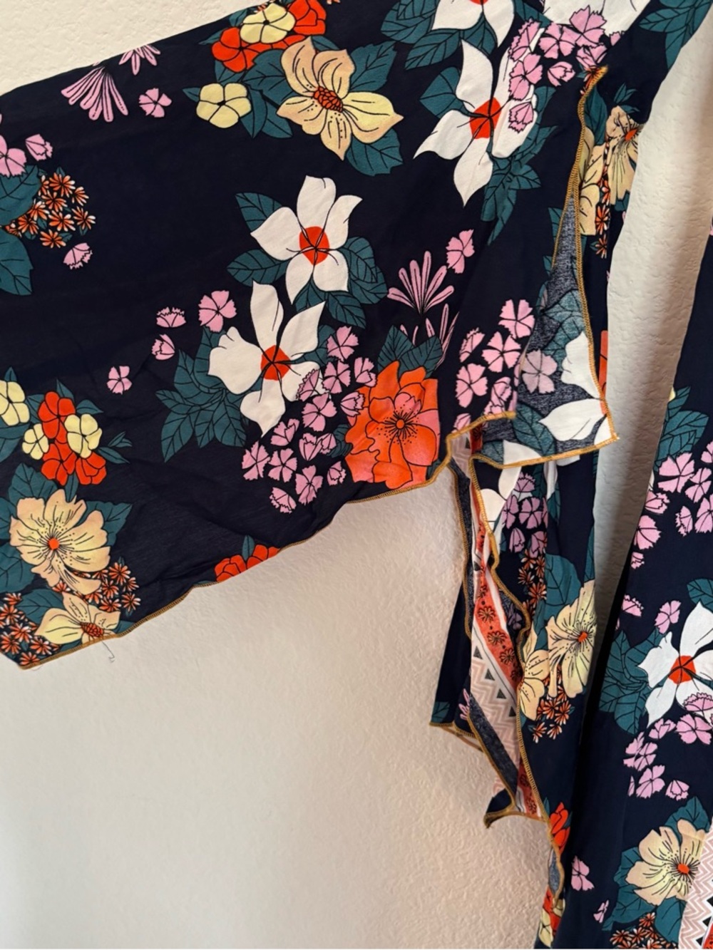 Aratta Amelia Kimono Top Night Floral NWT - Picture 6 of 10